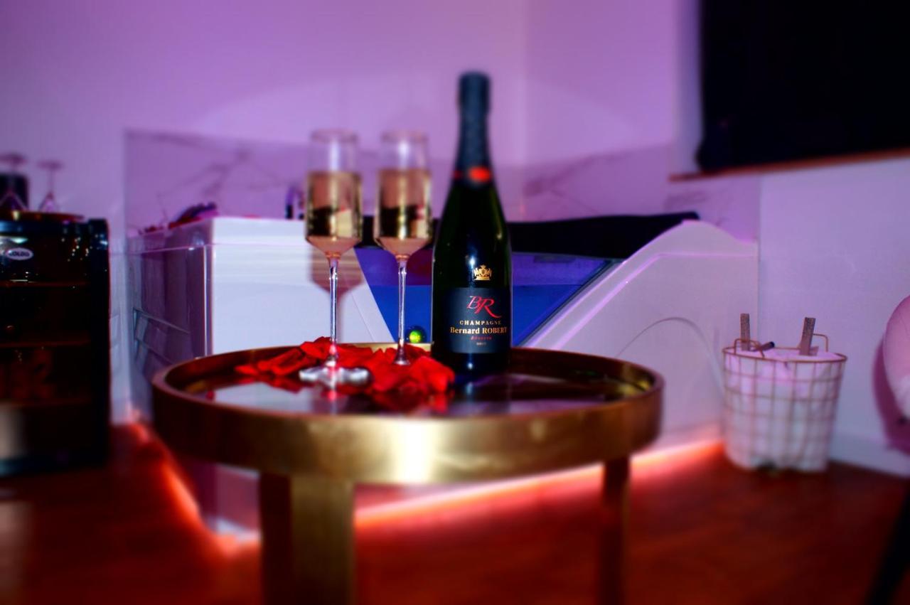Le Venus - Appartement Spa Privatif Balneo Sauna ديجون المظهر الخارجي الصورة